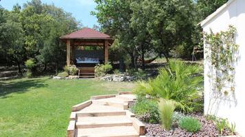 Enceinte de lâhĂ©bergement