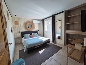 4 chambres, bureau, fer et planche à repasser, Wi-Fi gratuit