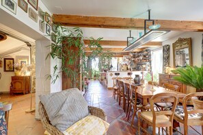 Dining - Beautiful house with swimming pool, in Little Tuscany between Albi and Toulouse (Ambres)