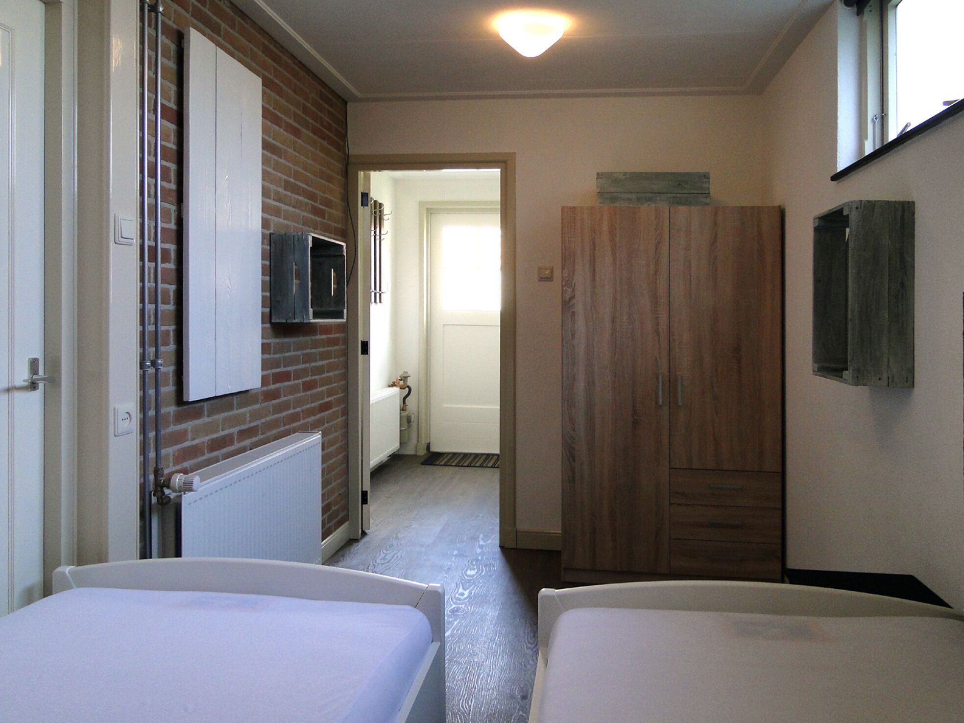 1 soverom, wi-fi (inkludert) og sengetøy