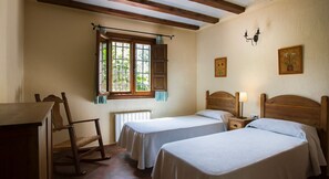 3 chambres, Wi-Fi, draps fournis