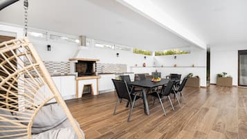 Restauration extérieure