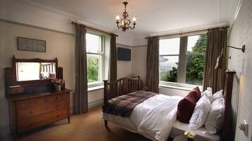 12 chambres, fer et planche Ă repasser, accĂšs Internet, draps fournis