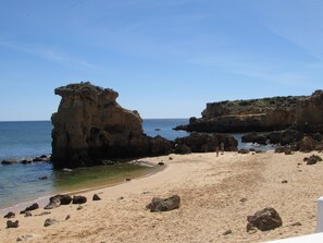 Beach nearby, beach towels