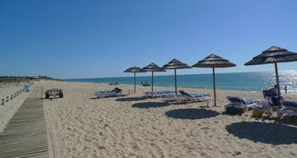 Villa rurale en Algarve avec piscine privée / Wi-Fi gratuit prÚs du golf et des plages de Silves