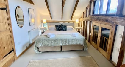 Houses and Grounds of Partridge Lodge