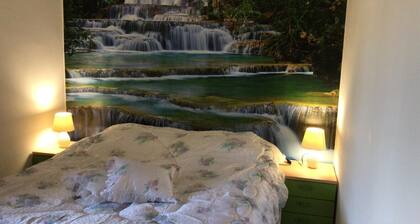 lamanna house pink building