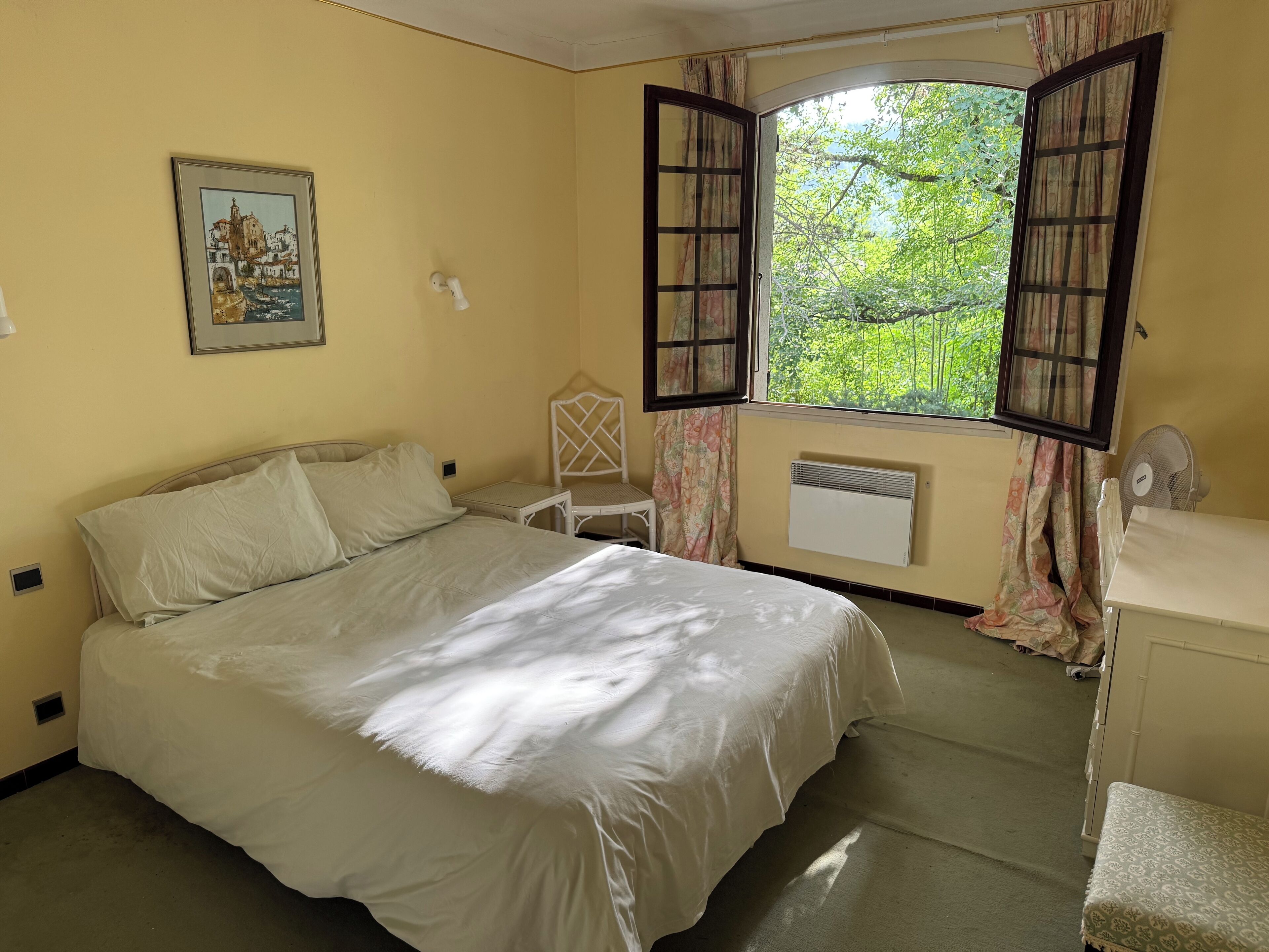 4 chambres, bureau, fer et planche à repasser, Wi-Fi gratuit