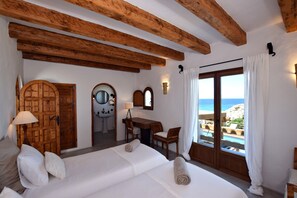 5 camere, una cassaforte in camera, ferro/asse da stiro, Wi-Fi gratuito