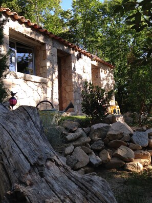 Overnatningsstedets område