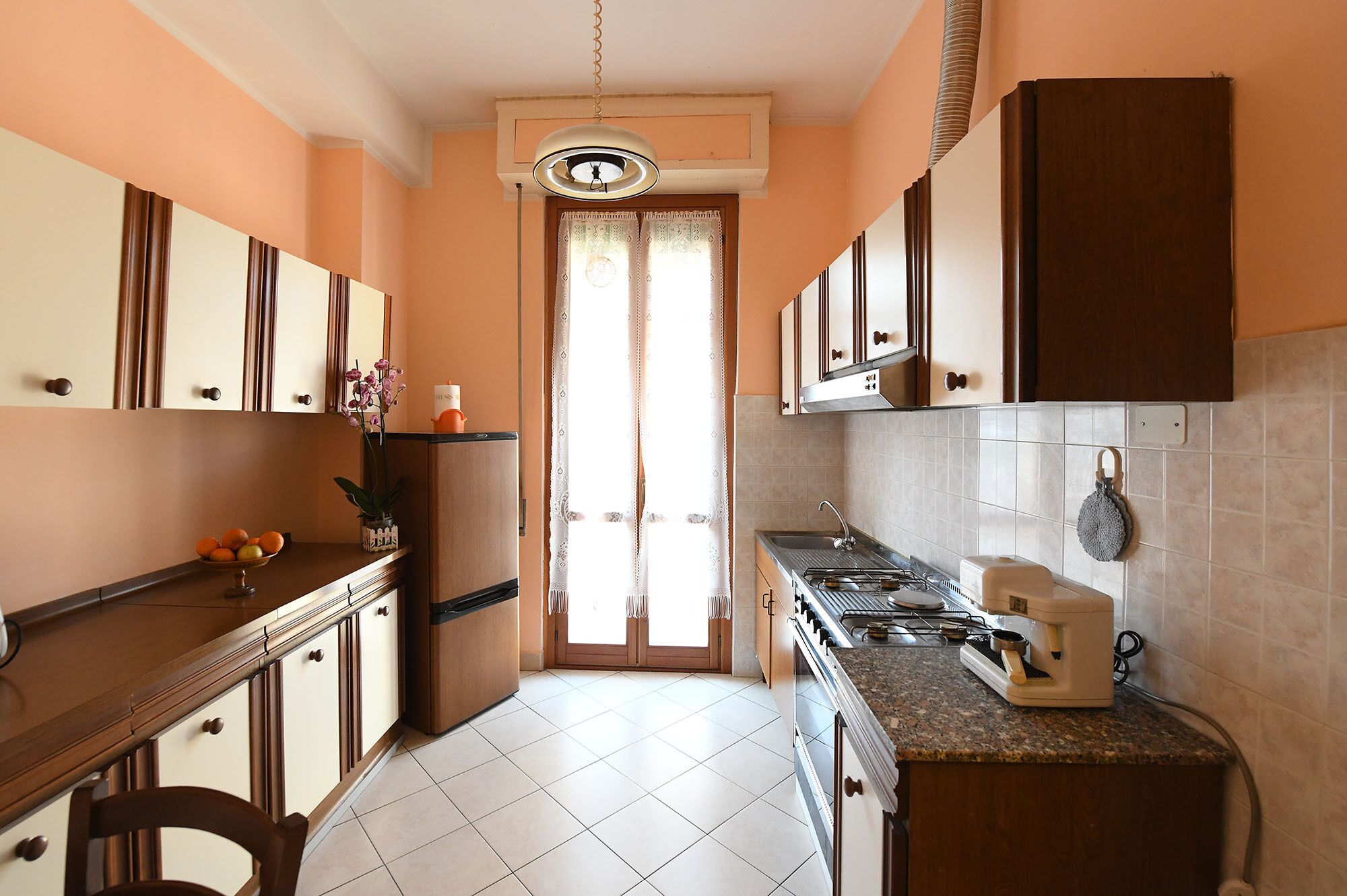 Central apartment strategic position 