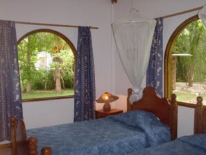 2 Schlafzimmer, Zimmersafe, Bügeleisen/Bügelbrett, WLAN