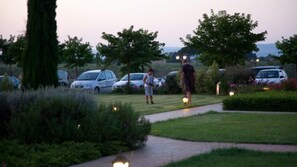 Property grounds - Agriturismo Le Rondini- APARTMENT WITH PATIO (Cannara)