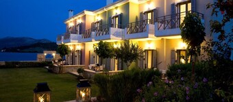 Thalassa Mare Seafront Lefkada Luxury Villas, Steps from the sea, Stunning view