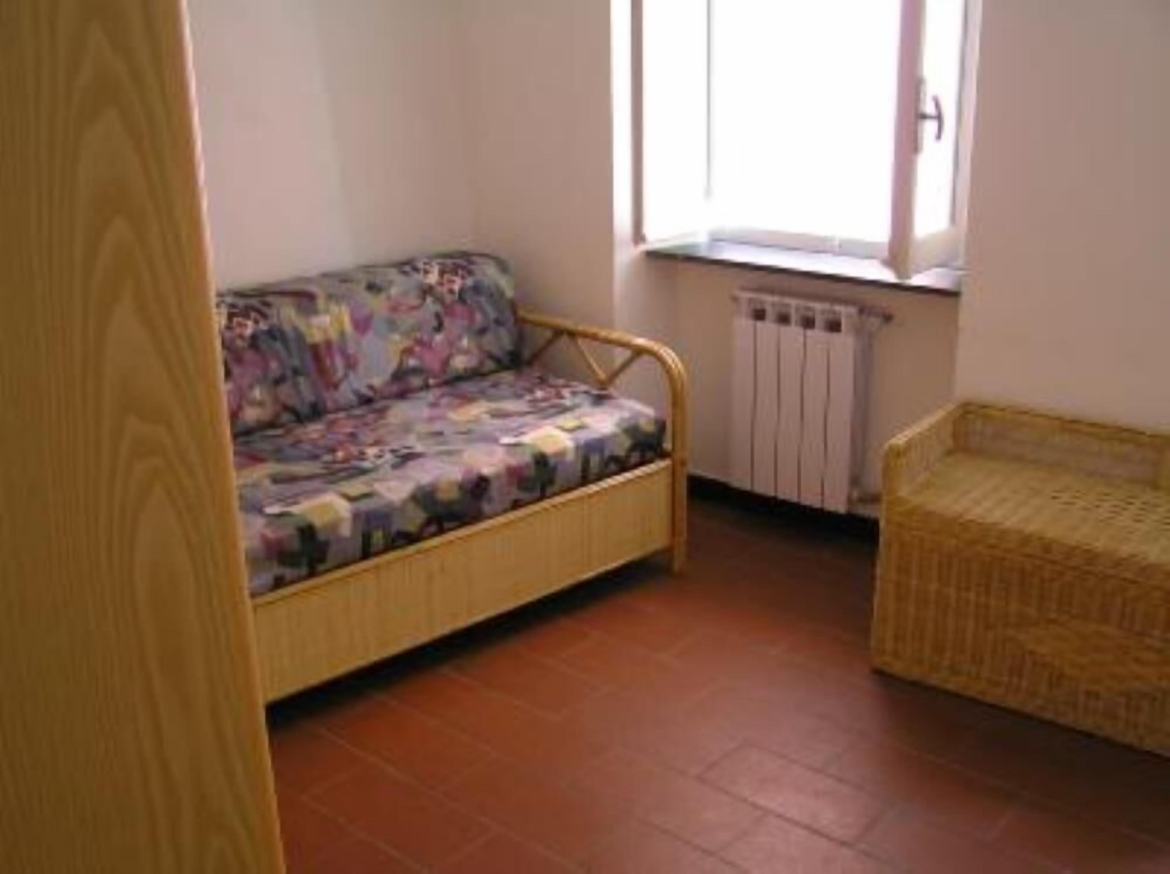 Montemarcello: Typical residence