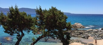 AIR-CONDITIONED T2 WITH SEA VIEW IN THE HEART OF PRORPRIANO, ON THE BEACH, 5 M FROM SHOPS