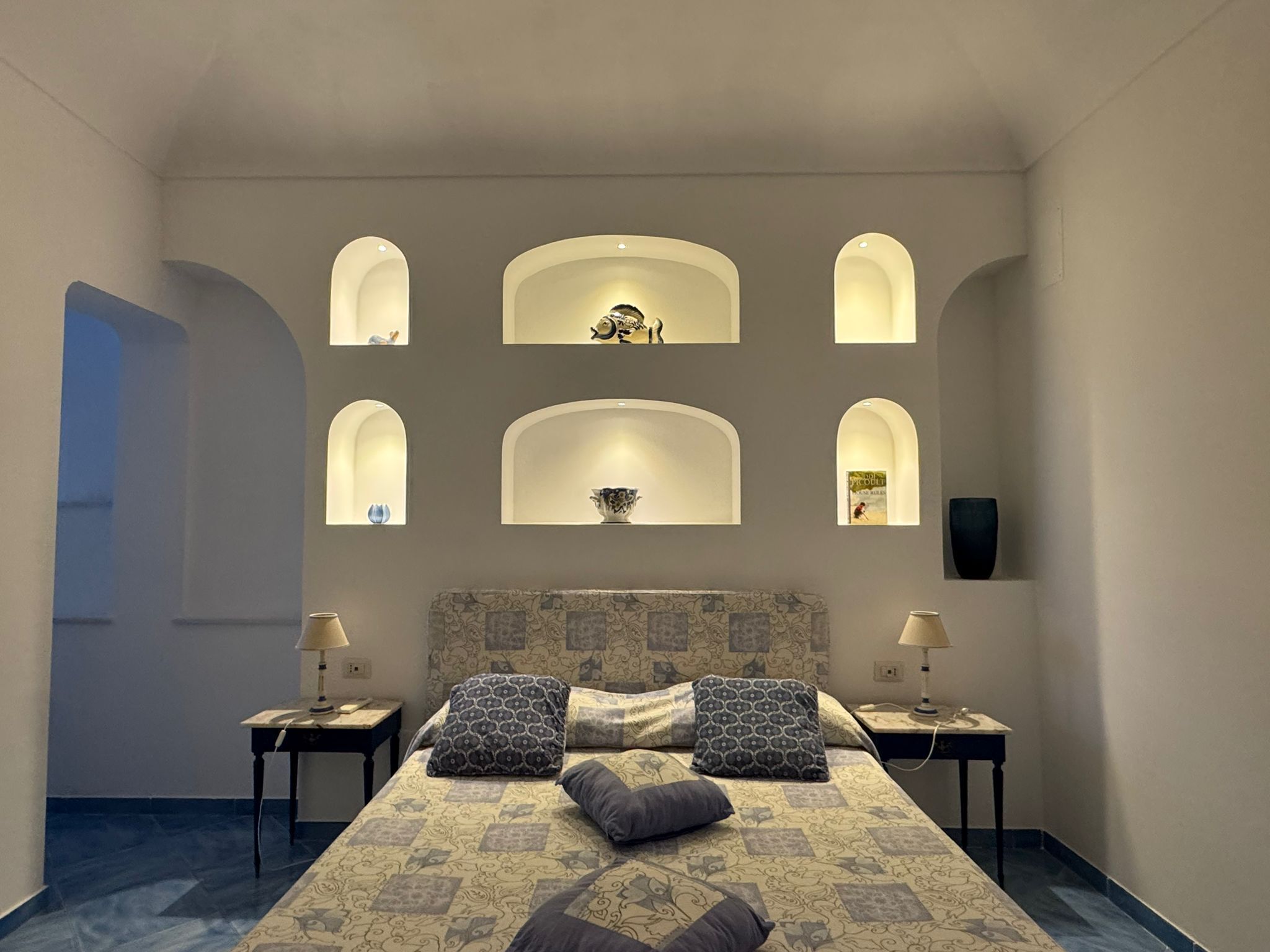 3 bedrooms, iron/ironing board, travel crib, free WiFi