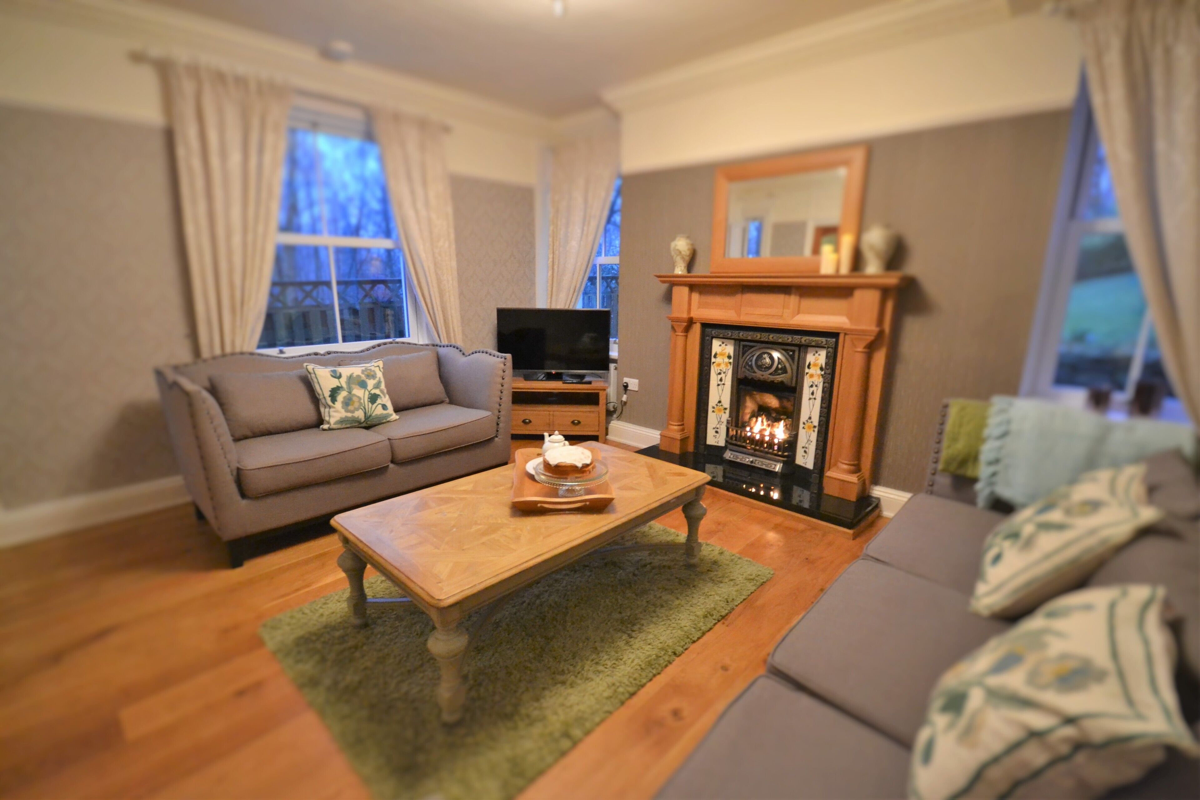 Spacious, detached & private Lakeland hideaway near Cark / Cartmel