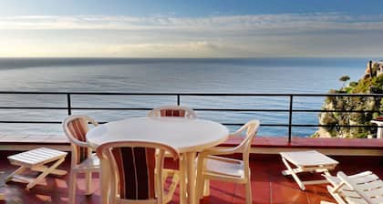 Maison vue mer avec grande terrasse