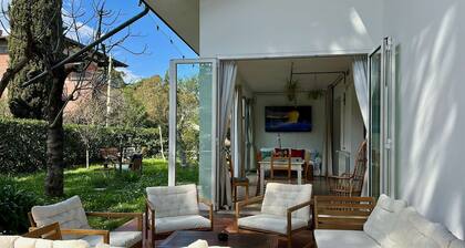 Appartement de 125 mÂČ Ă Villa Renata avec 350 mÂČ de jardin privĂ© et parking