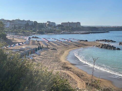 Beautiful Modern 3 Bed 2 Bath Villa With Large 10M Private Pool (heating €40 pd)