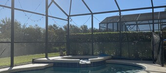 Dreaming of Disney? Discover the magic Walt created! Private pool, games room