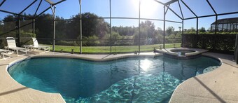 Dreaming of Disney? Discover the magic Walt created! Private pool, games room