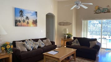 TV connectée, jeux vidéo, lecteur de DVD, baby-foot