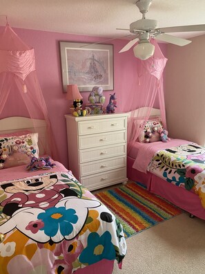 5 bedrooms, iron/ironing board, travel cot, free WiFi