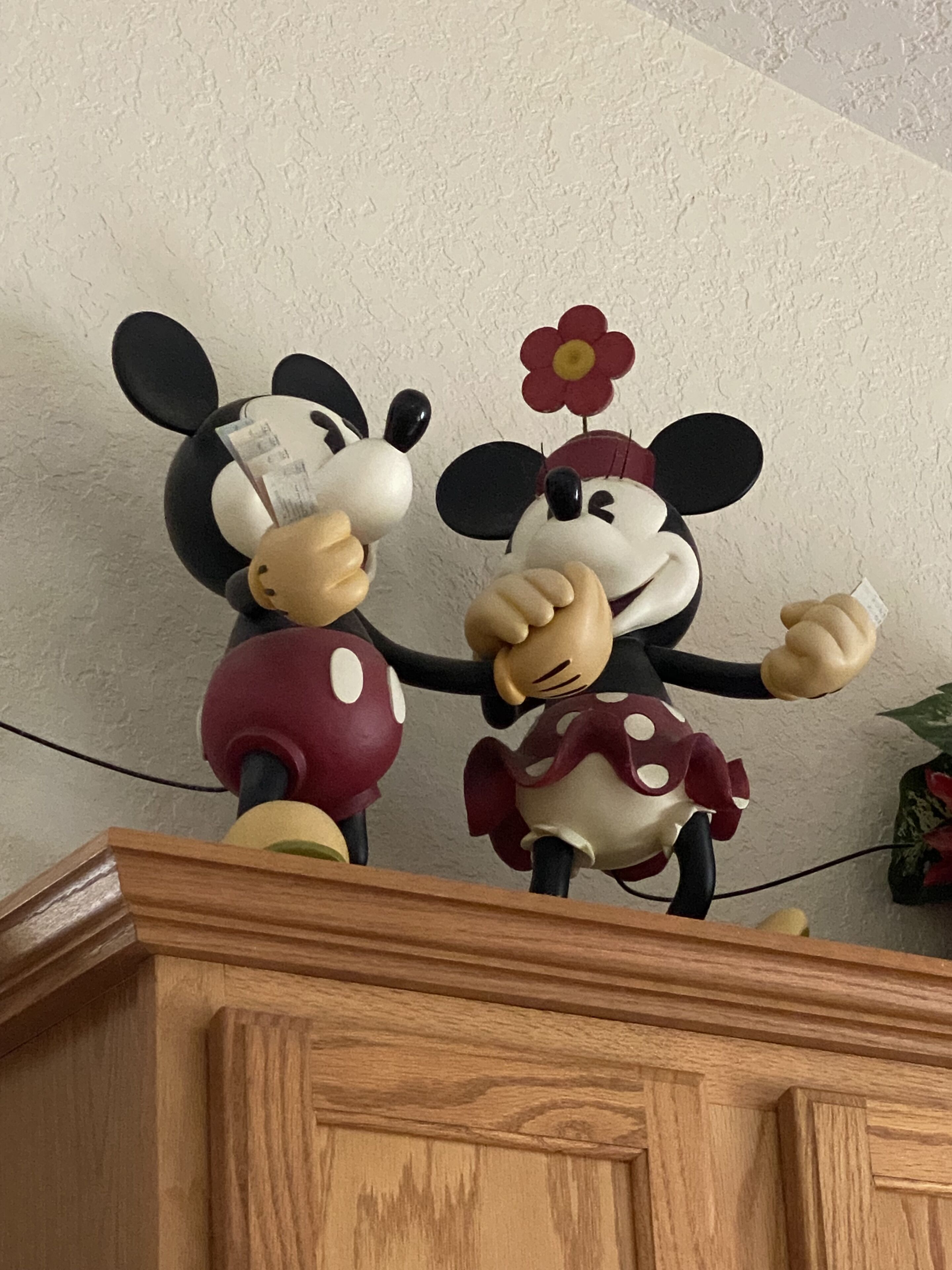 Dreaming of Disney? Discover the magic Walt created! Private pool, games room