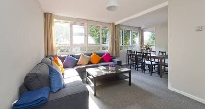 Spacious Notting Hill Flat
