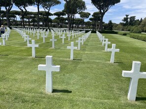 Property grounds - JUBILEE YEAR. South Rome. 3 bed Villa. Heated pool, air cond, mountain view.  (Sezze Romano)