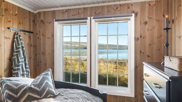 4 slaapkamers, een bureau, gratis wifi, beddengoed