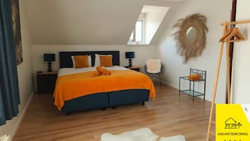 4 slaapkamers, een strijkplank/strijkijzer, reisbedje, gratis wifi