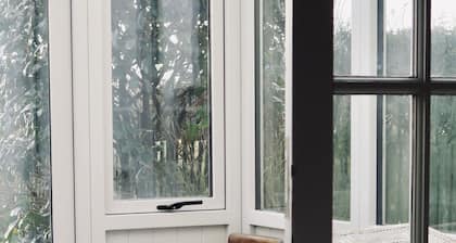 Coastguard Cottage With Sea Views