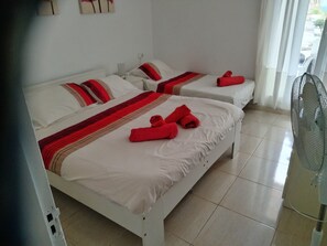 1 bedroom, iron/ironing board, free WiFi, bed sheets - Holiday apartment in a private complex with beautiful pools and gardens (Costa Teguise)