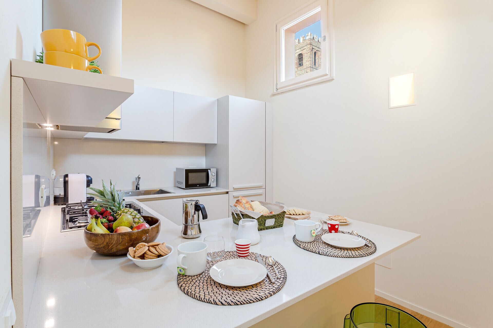 Frigorifero, microonde, forno, lavastoviglie