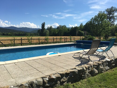 Großer Garten, privater Pool, nahe den Bergen südwestlich von Carcassonne