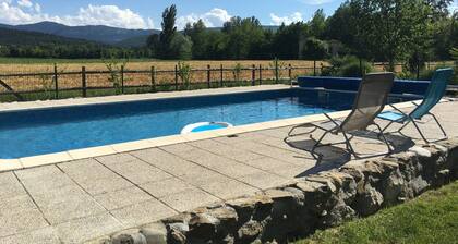 Großer Garten, privater Pool, nahe den Bergen südwestlich von Carcassonne