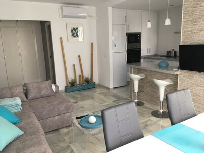 Bright apartment on the beach nets / natural environment pine forests and dunes. Wifi
