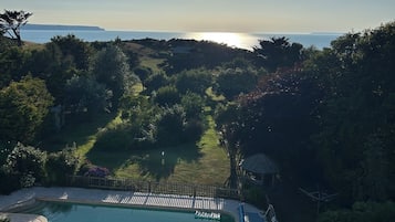 Piscine extérieure, piscine chauffée