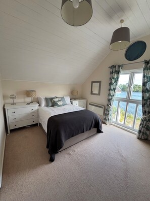 3 Schlafzimmer, Bügeleisen/Bügelbrett, Reisekinderbett, kostenloses WLAN