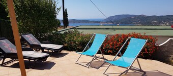 Pretty detached house, 3*, 3 bedrooms with terraces, overlooking the beach.