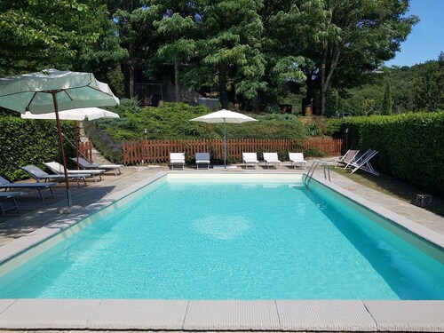 Poggiolo Oasis of relaxation swimming pool nature lavender horses wine - Tuscany