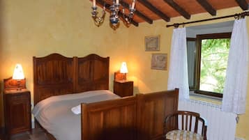 5 Schlafzimmer, Bügeleisen/Bügelbrett, Reisekinderbett, kostenloses WLAN