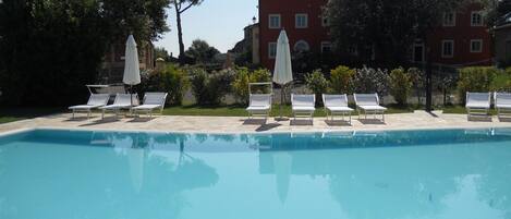 An infinity pool