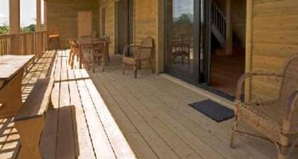 SUPERBE MAISON BOIS GERS