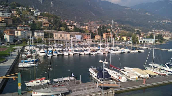 Marina/club náutico