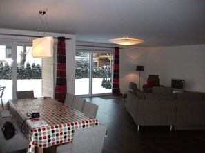 Dining - Large, Centrally Located Apartment (Altenmarkt im Pongau)