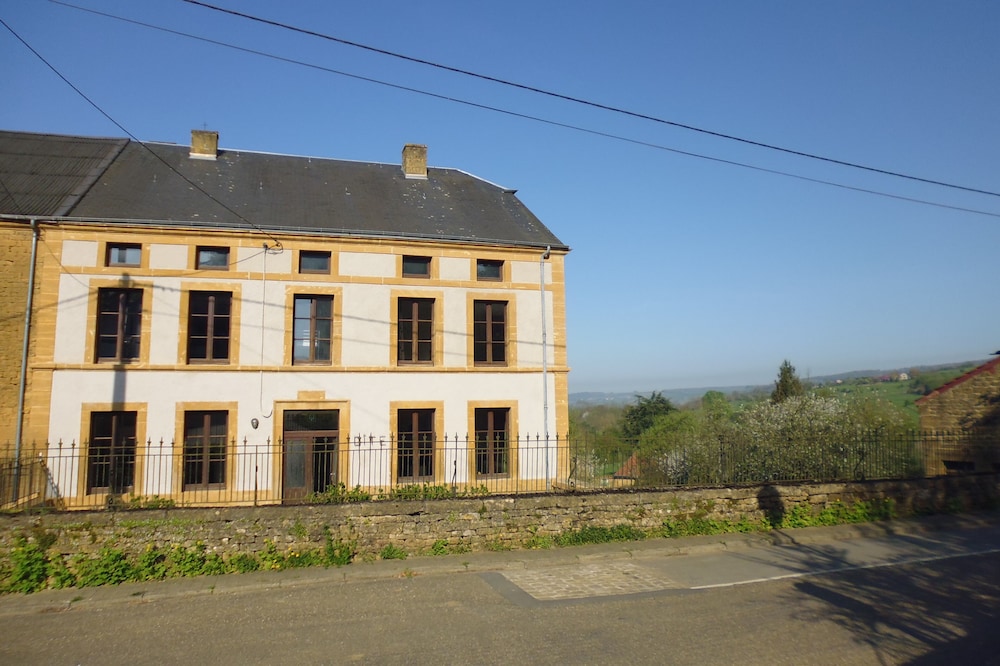 Gîte Saint-Luc for 15 people / possible 36 people in Torgny (Gaume)